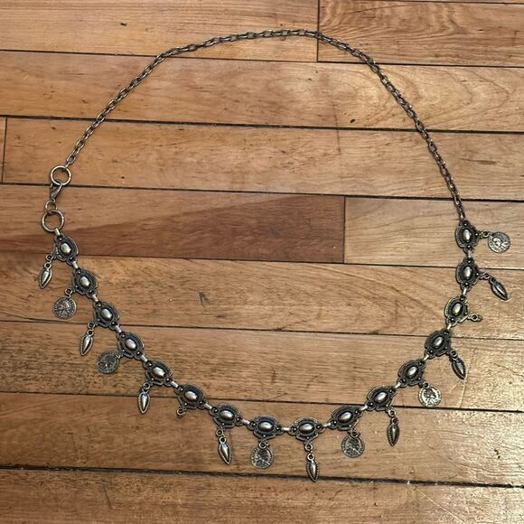 Vintage silver tone linked belt with dangle charms 41” - Picture 1 of 5